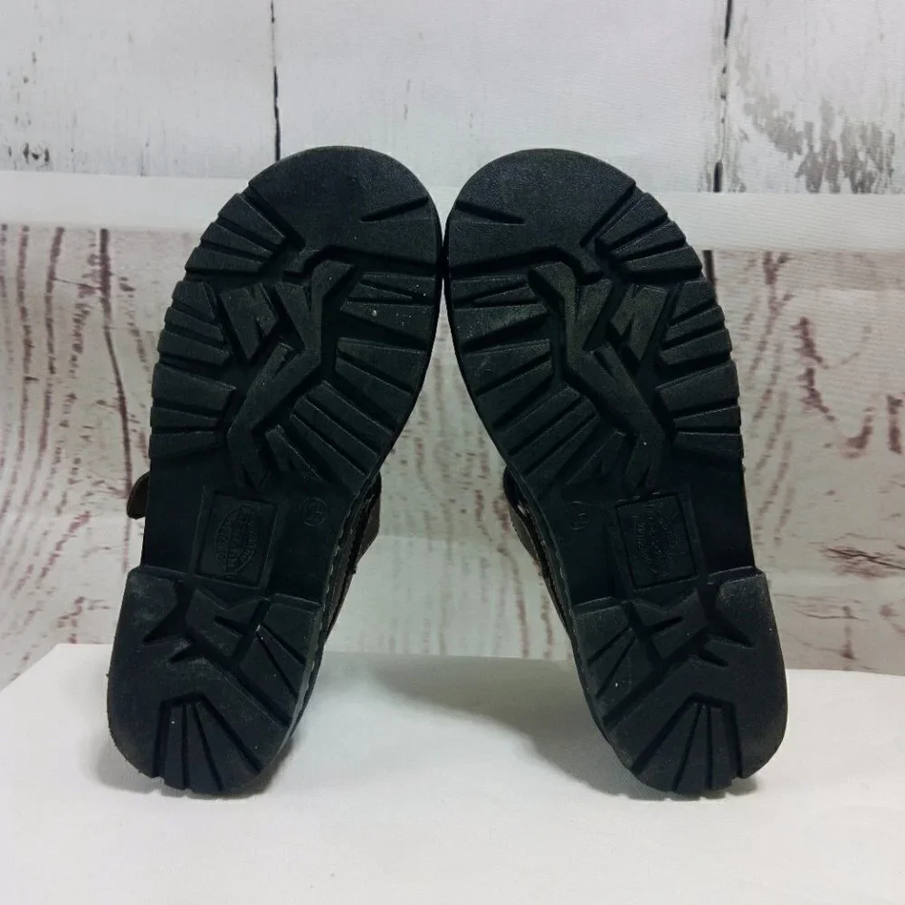 Original Outback Rugged Brown Leather Sandals shoe